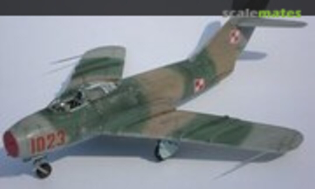 Mikoyan-Gurevich MiG-17F Fresco-C 1:72
