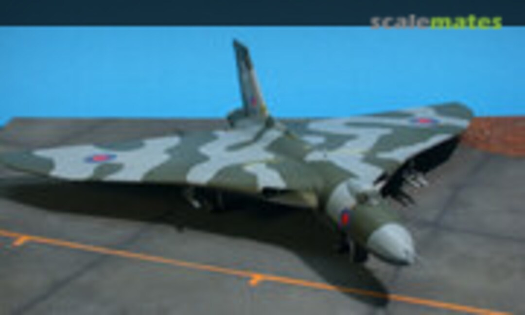 Avro Vulcan B.2 1:144