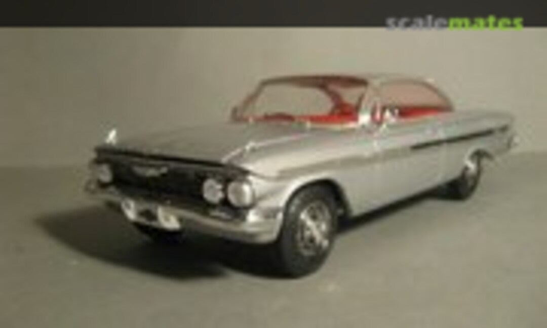 1961 Chevrolet Impala 1:25