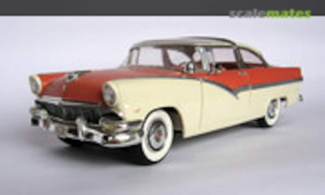 1956 Ford Fairlane Crown Victoria 1:25