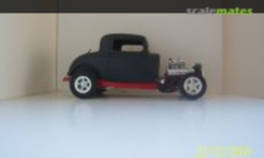 Ford 3-Window Coupe Street Rod 32' 1:24
