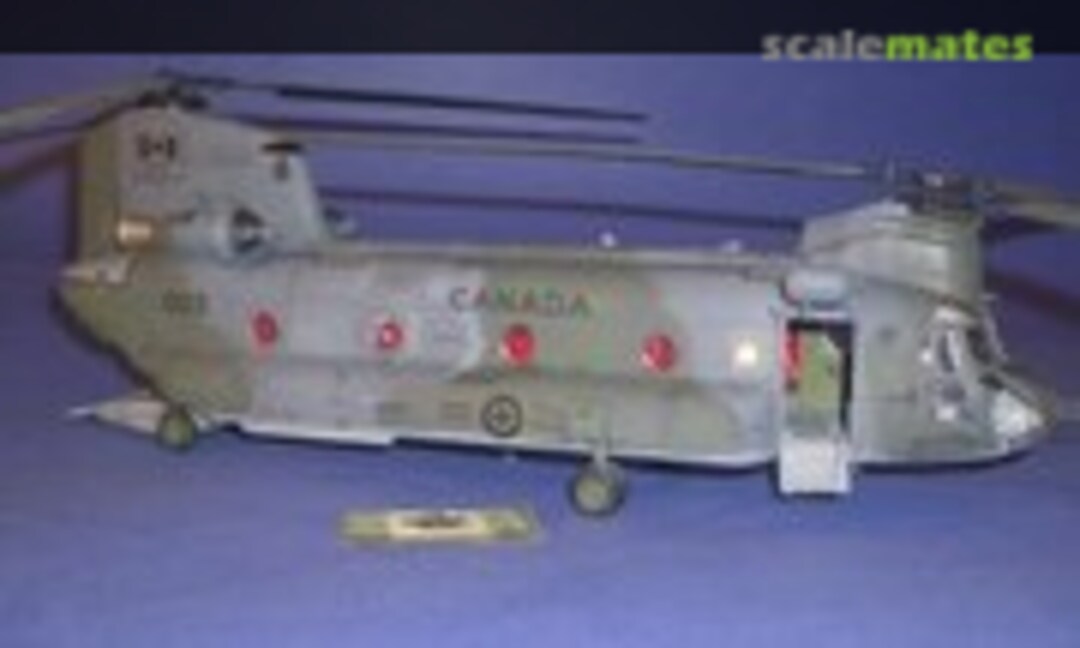 Boeing CH-147 Chinook 1:48