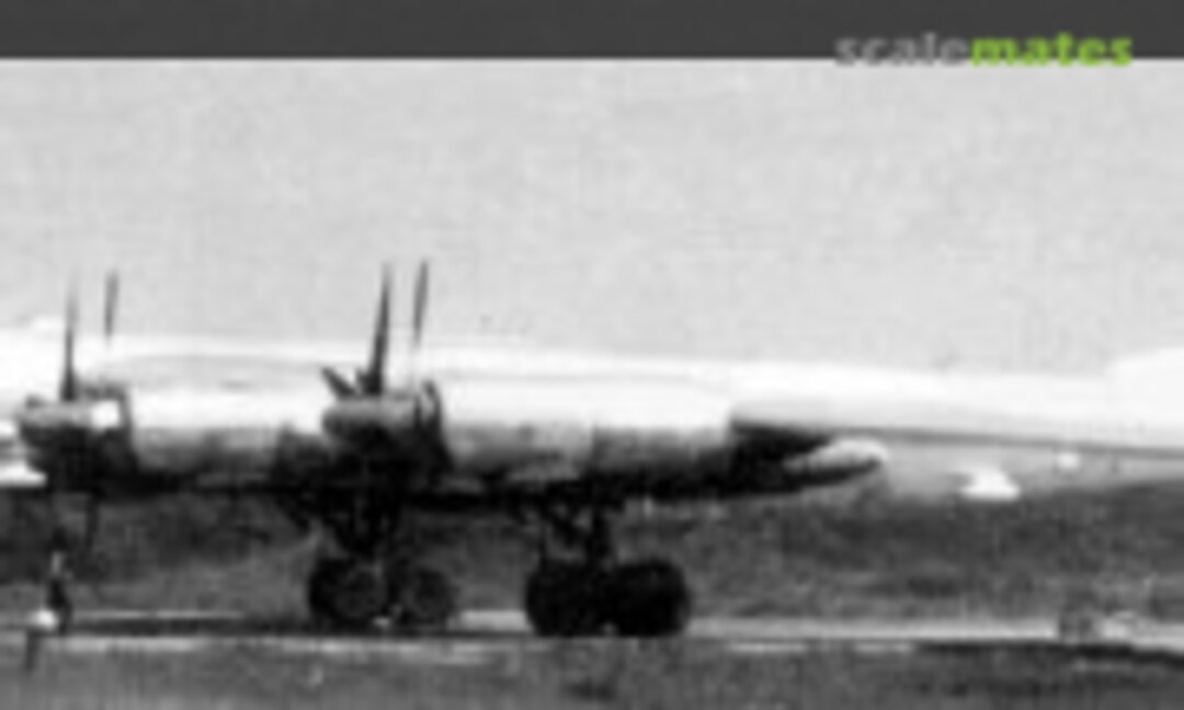 Tupolev Tu-95K-22 Bear-G 1:200