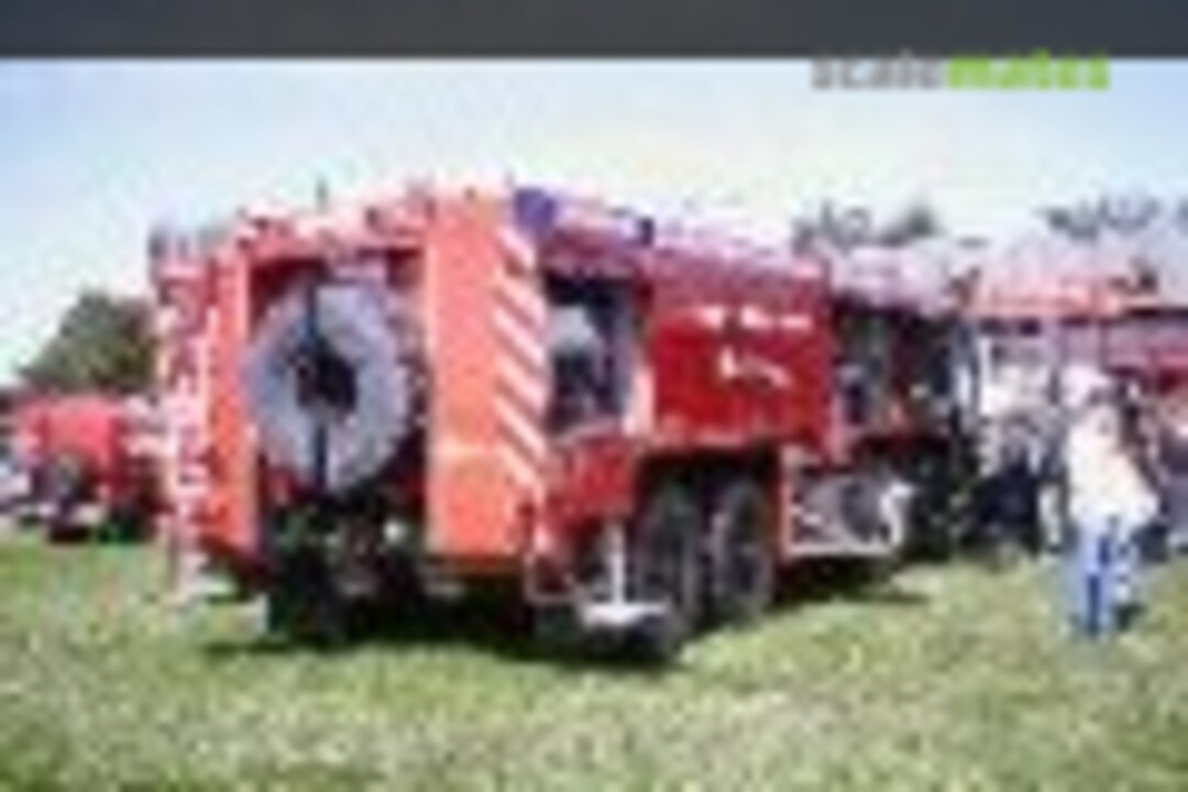 Feuerlösch Fahrzeug Z8 (schwer) FLF Z8