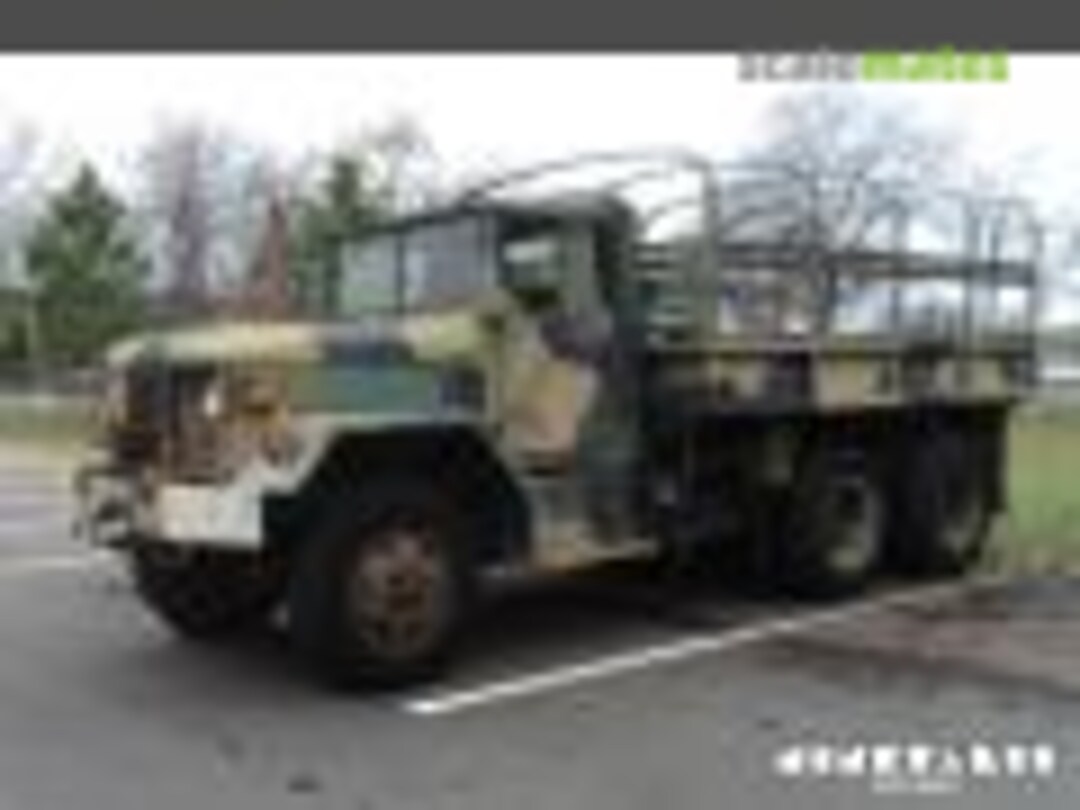M35 2 1/2 Ton 6x6 Cargo Truck