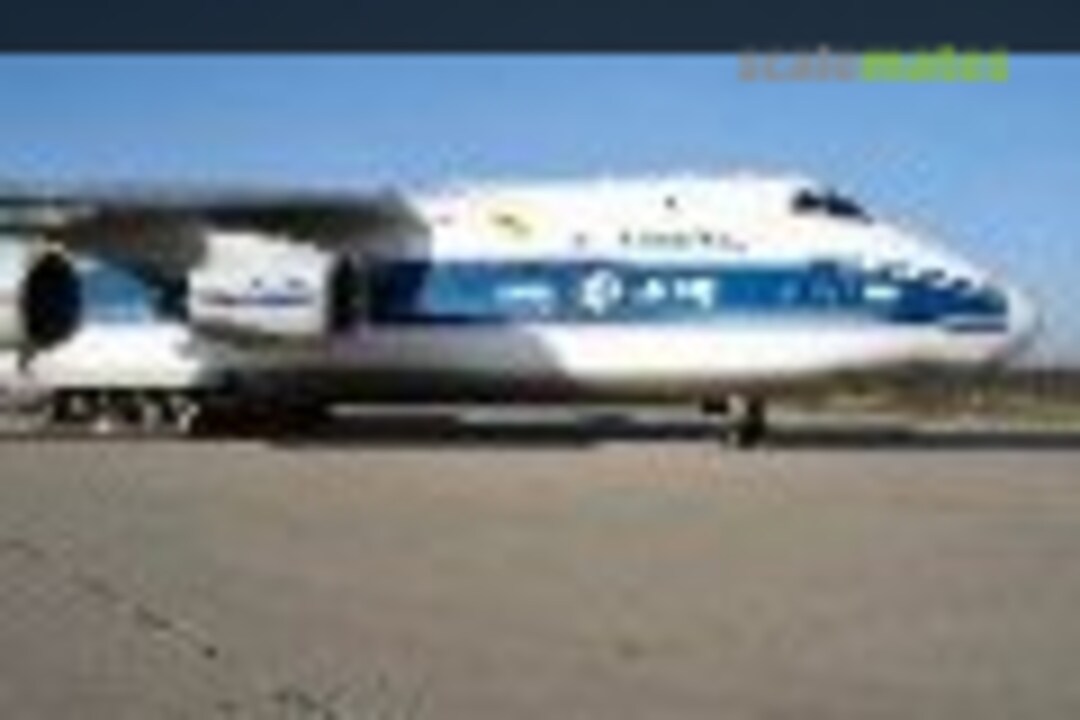 Antonov An-124-100
